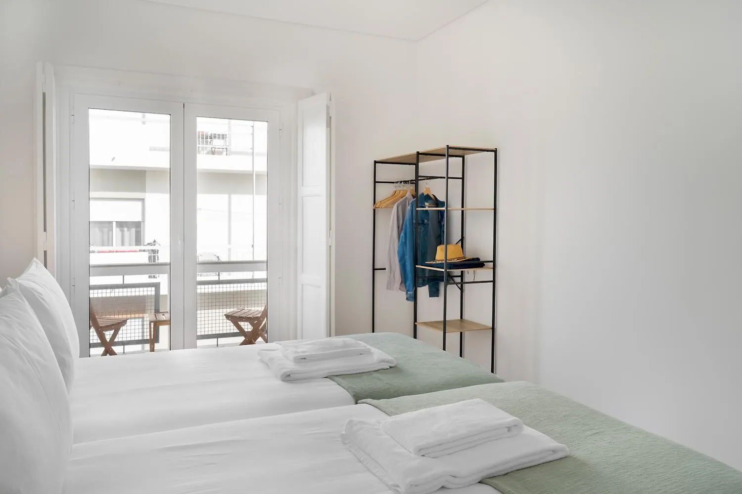 Faro Daz House By Get Your Stay