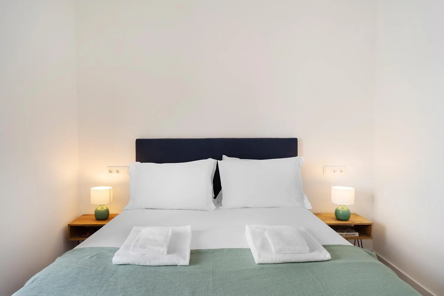Guest house Faro Daz House By Get Your Stay