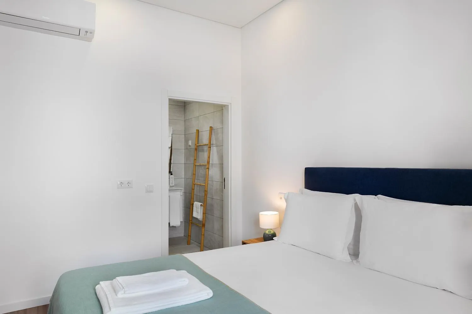 Guest house Faro Daz House By Get Your Stay Portugal